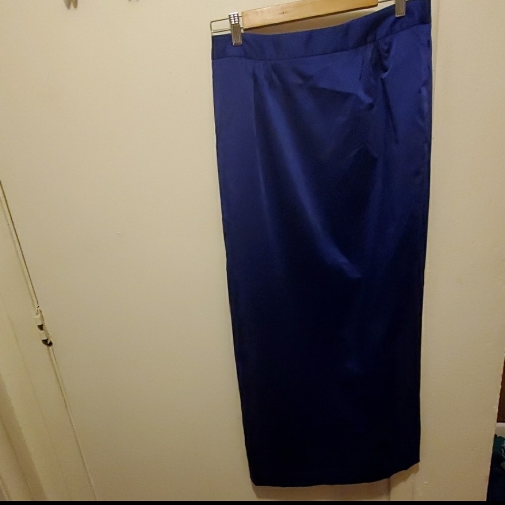 Talbots pencil skirt. - Picture 1 of 5